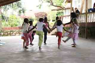 Dance class at the Umoja Arts School